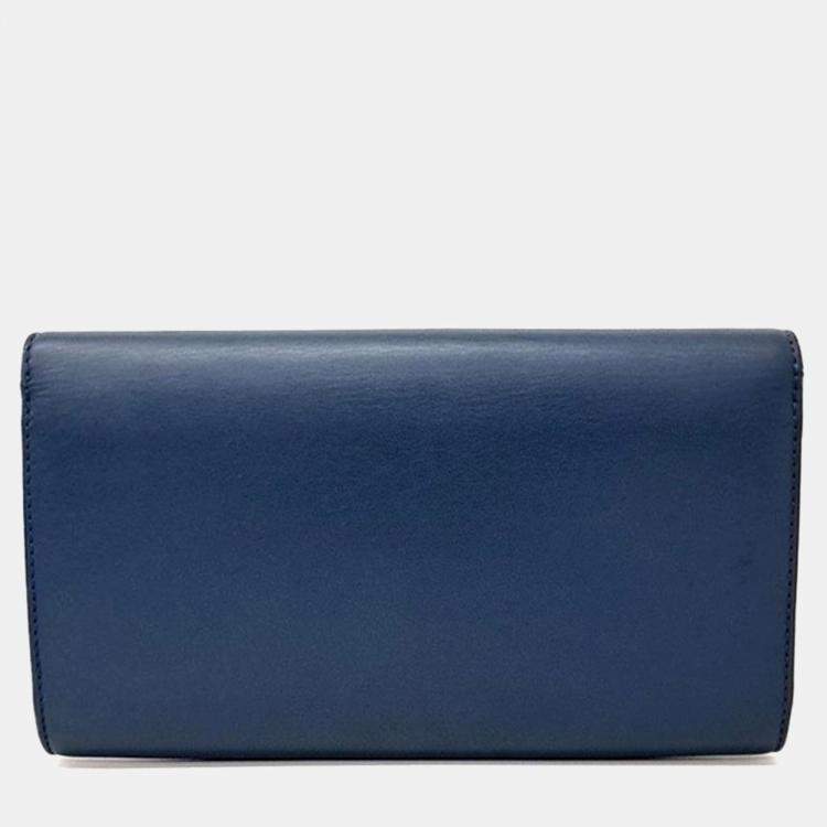 Pre Owned Louis Vuitton Blue Leather Capucines Clutch