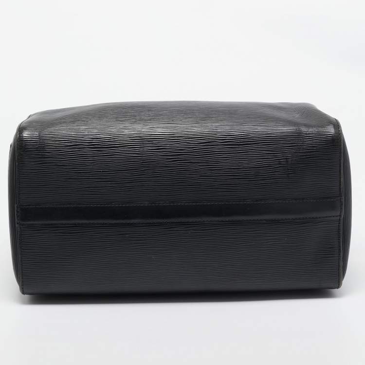 Pre Owned Louis Vuitton Black Epi Leather Speedy 30 Bag