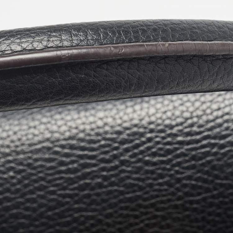 Pre Owned Louis Vuitton Black Taurillon Leather Capucines PM Bag
