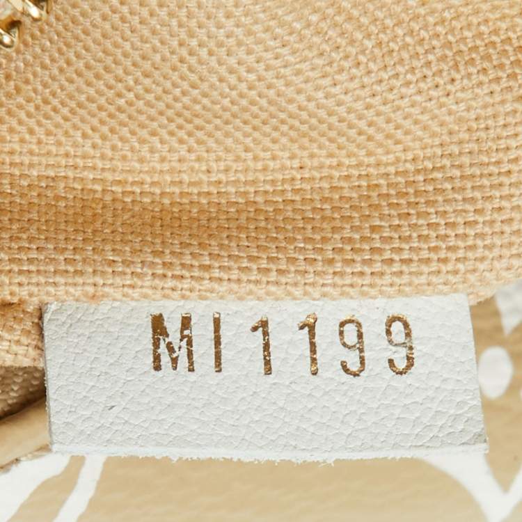 Pre Owned Louis Vuitton Khaki/Beige Monogram Giant Canvas Bumbag