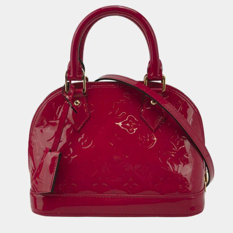 مملوكة مسبقًا Louis Vuittion Red Monogram Vernis Alma Bag