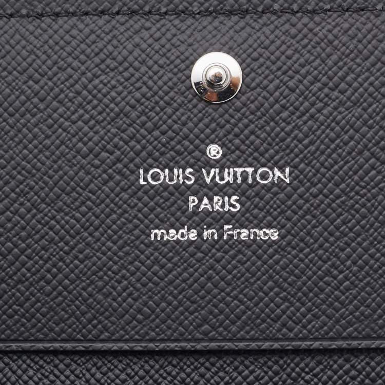 مملوكة مسبقًا Louis Vuitton Black Taiga Leather Business Card Holder