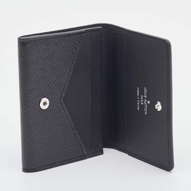 مملوكة مسبقًا Louis Vuitton Black Taiga Leather Business Card Holder