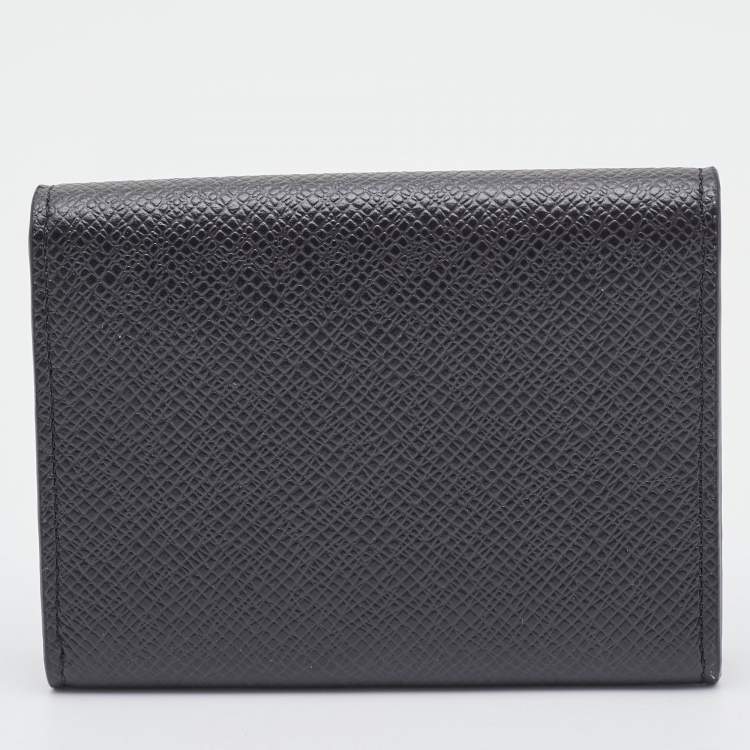 مملوكة مسبقًا Louis Vuitton Black Taiga Leather Business Card Holder