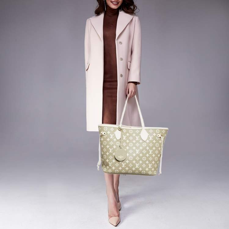 Pre Owned Louis Vuitton Khaki/Beige Monogram Empreinte Leather Spring In The City Neverfull MM Bag