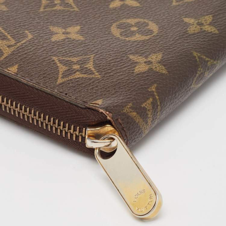 Pre Owned Louis Vuitton Monogram Canvas Zippy Wallet 