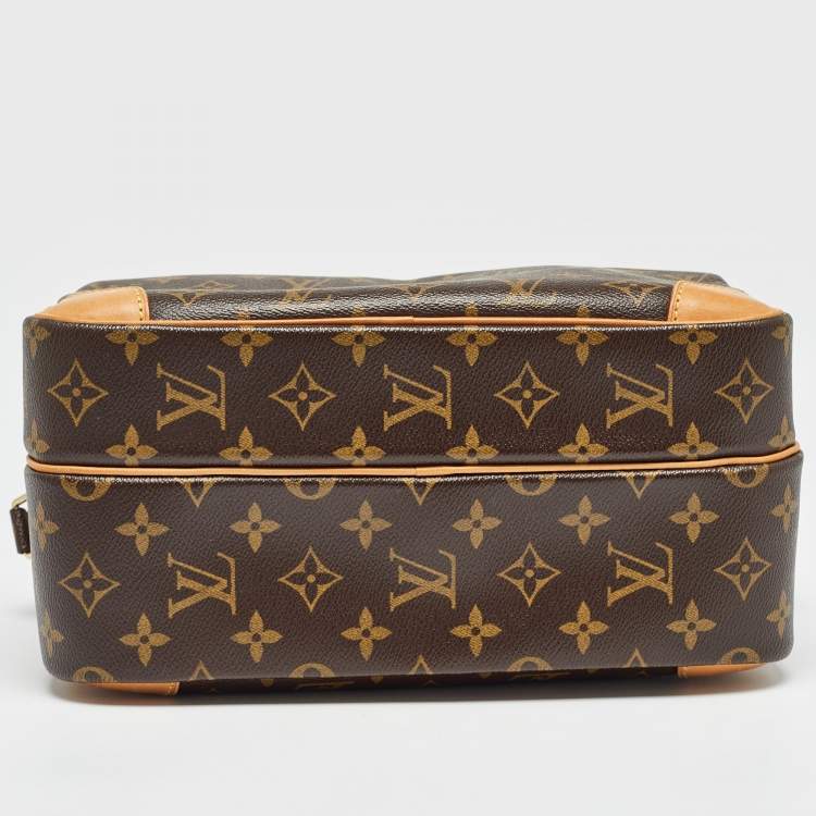 Pre Owned Louis Vuitton Monogram Canvas Nile Bag