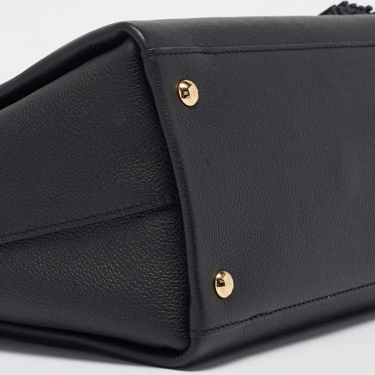 Pre Owned Louis Vuitton Black Leather Lockme Day MM Bag