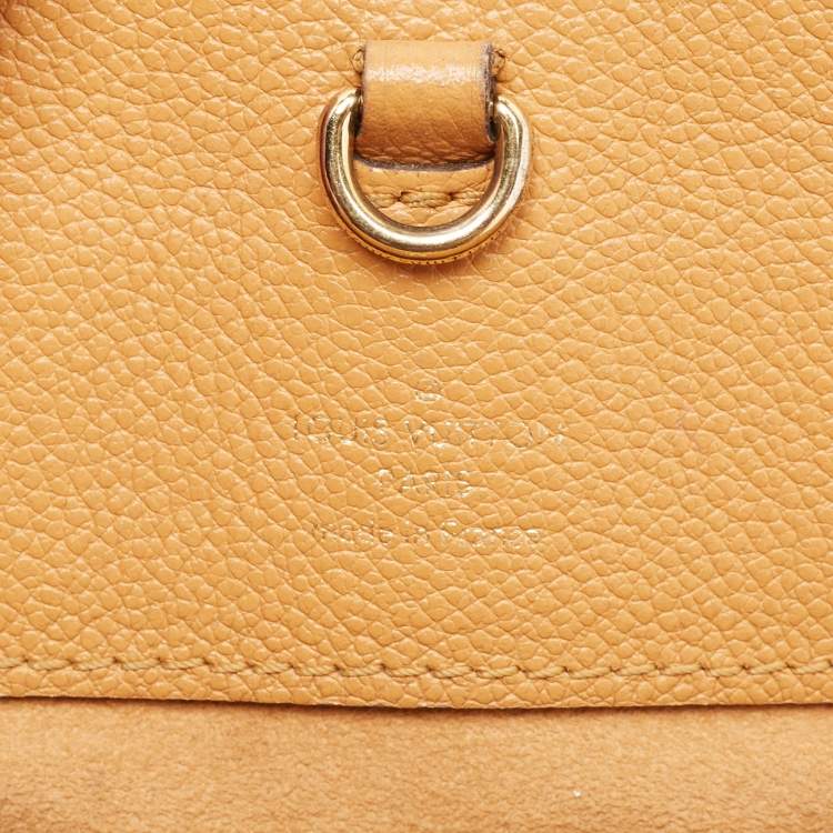 Pre Owned Louis Vuitton Epice Monogram Canvas Venus Bag