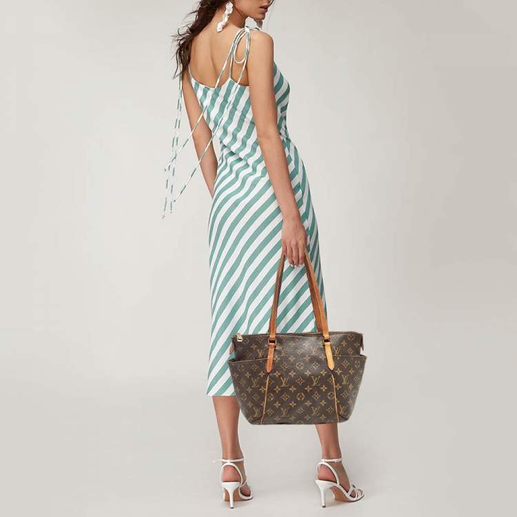 Pre Owned Louis Vuitton Monogram Canvas Totally PM Bag