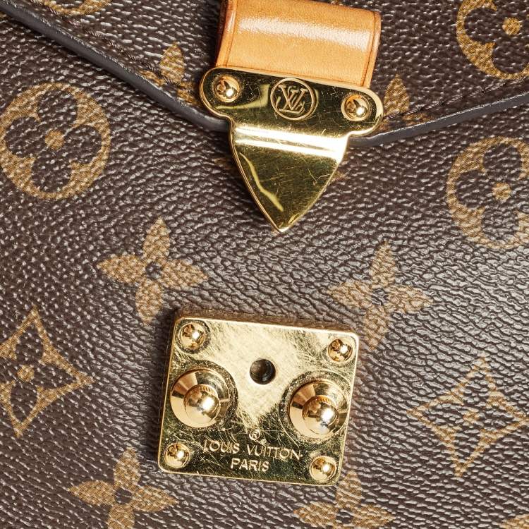 Pre Owned Louis Vuitton Monogram Canvas Pochette Metis Bag