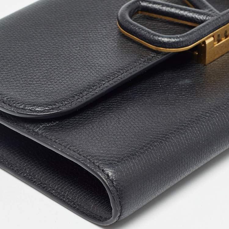 Pre Owned Louis Vuitton Black Leather VSling Flap Clutch