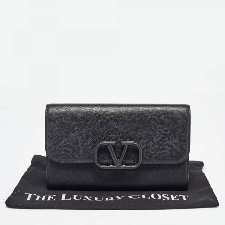 Pre Owned Louis Vuitton Black Leather VSling Flap Clutch