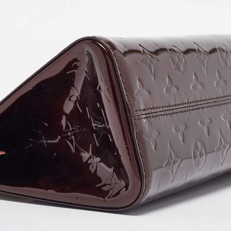 Pre Owned Louis Vuitton Amarante Monogram Vernis Roxbury Drive Bag