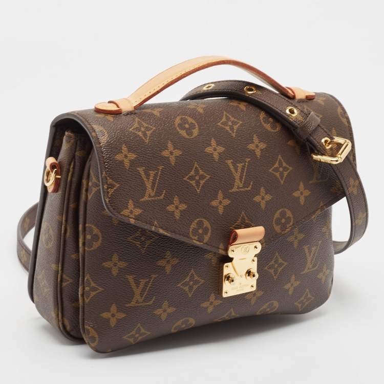Pre Owned Louis Vuitton Monogram Canvas Pochette Metis Bag