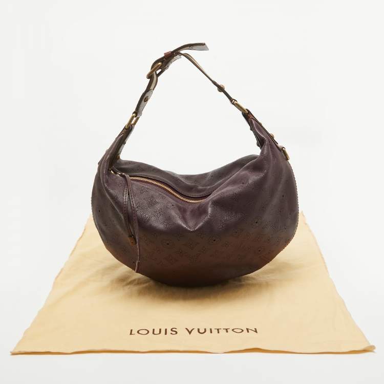 Pre Owned Louis Vuitton Aubergine Monogram Mahina Leather Onatah GM Bag