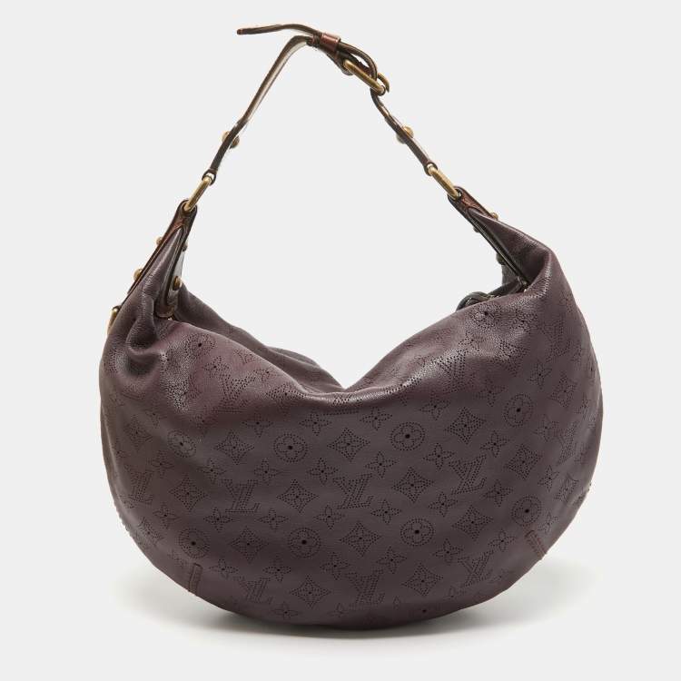 Pre Owned Louis Vuitton Aubergine Monogram Mahina Leather Onatah GM Bag
