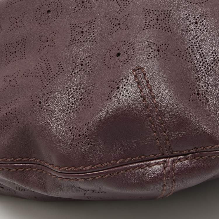 Pre Owned Louis Vuitton Aubergine Monogram Mahina Leather Onatah GM Bag