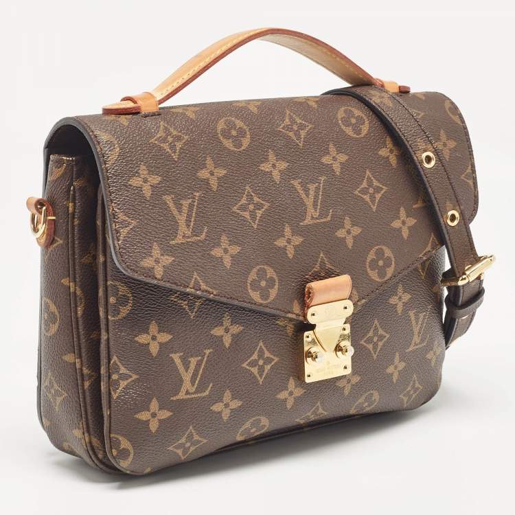 Pre Owned Louis Vuitton Monogram Canvas Pochette Metis Bag
