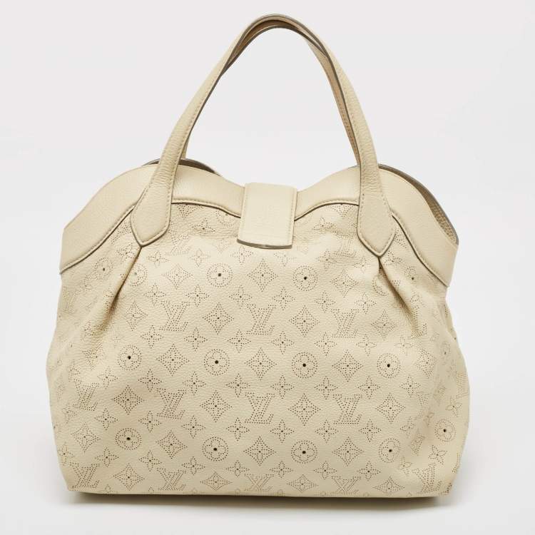 Pre Owned Louis Vuitton Lin Monogram Mahina Leather Cirrus MM Bag