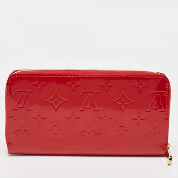Pre Owned Louis Vuitton Pomme D’amour Monogram Vernis Zippy Wallet