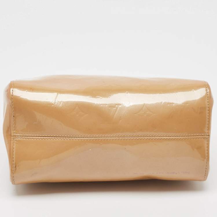 Pre Owned Louis Vuitton Noisette Monogram Vernis Maple Drive Bag