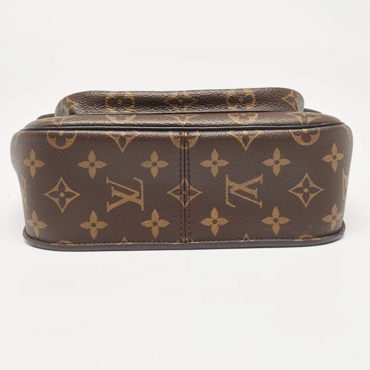 Pre Owned Louis Vuitton Monogram Canvas Passy Bag