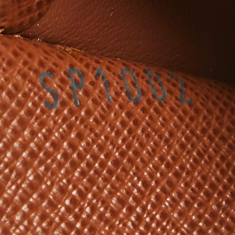 مملوكة مسبقًا Louis Vuitton Monogram Canvas Porte Papier Zippe Wallet