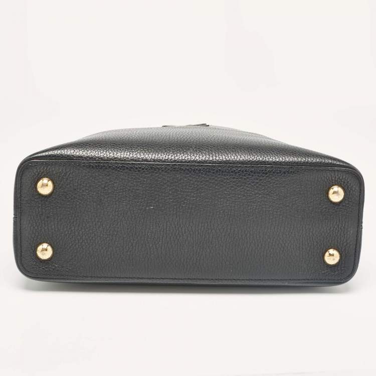 مملوكة مسبقًا Louis Vuitton Black Leather Capucines PM Bag
