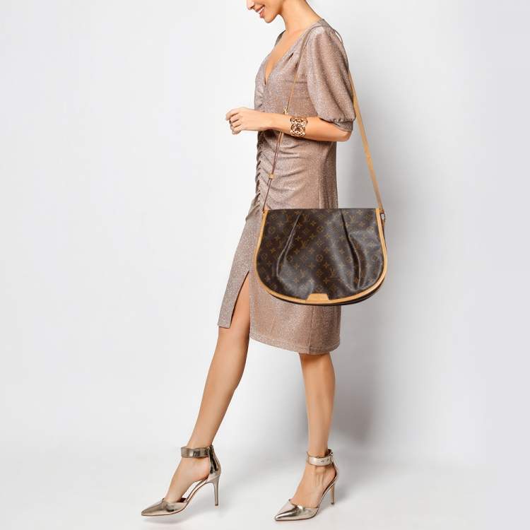Pre Owned Louis Vuitton Monogram Canvas Menilmontant MM Bag