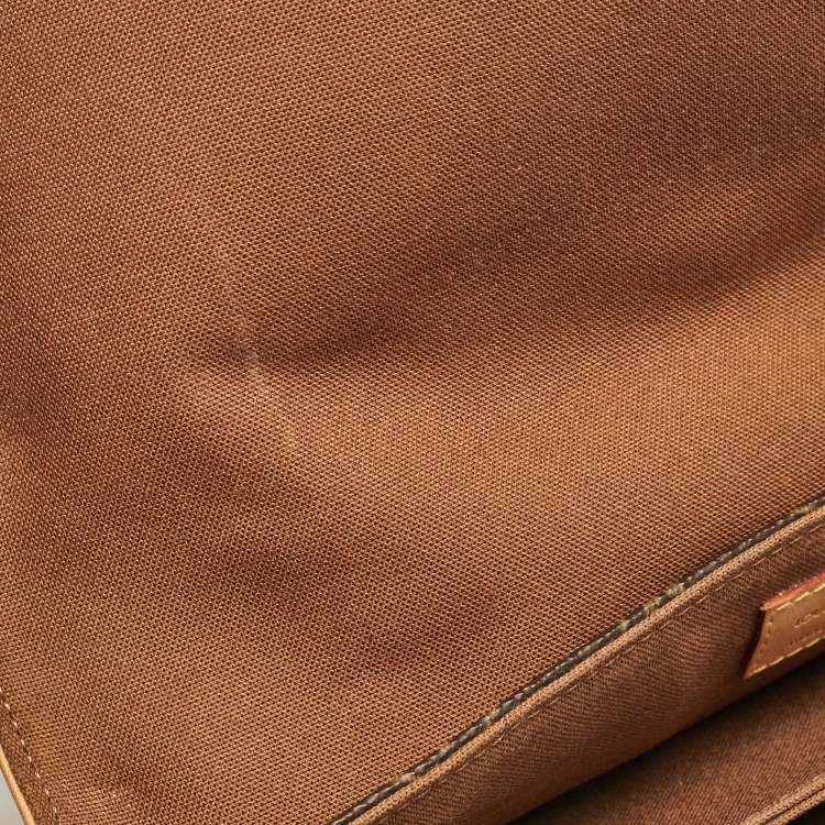Pre Owned Louis Vuitton Monogram Canvas Marelle Pochette Bag