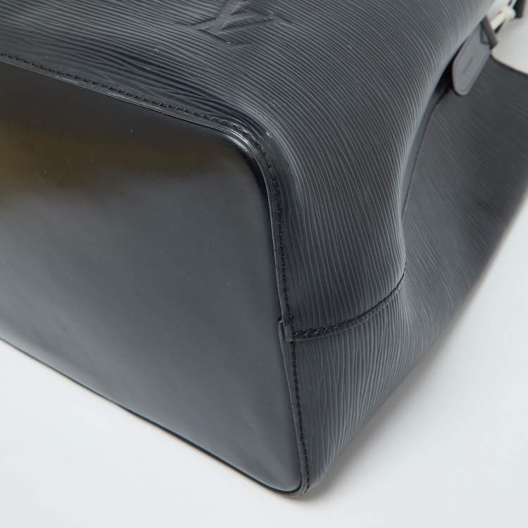 Pre Owned Louis Vuitton Black Epi Leather NeoNoe MM Bag