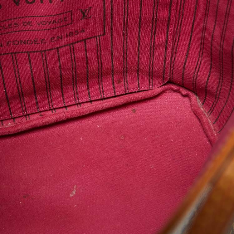 مملوكة مسبقًا Louis Vuitton Monogram Canvas Neverfull MM Bag