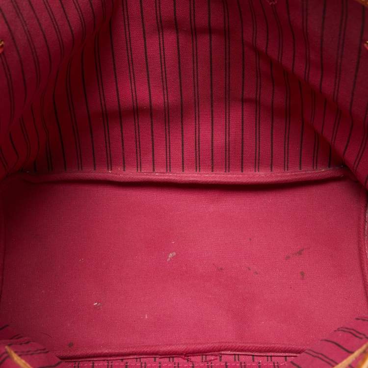 مملوكة مسبقًا Louis Vuitton Monogram Canvas Neverfull MM Bag