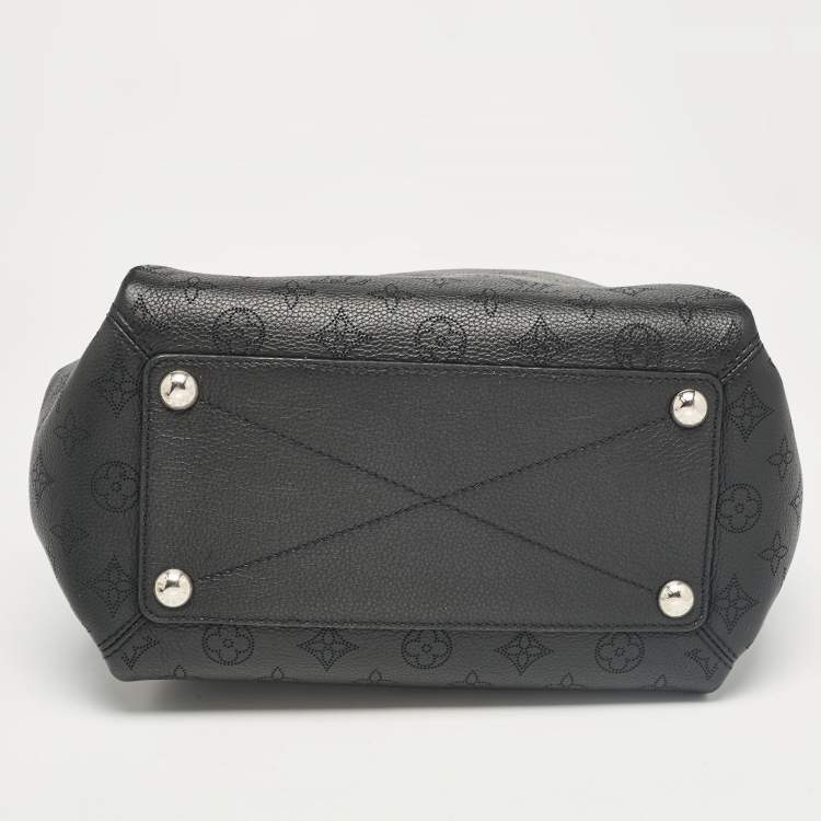 Pre Owned Louis Vuitton Black Monogram Mahina Leather Babylone PM Bag