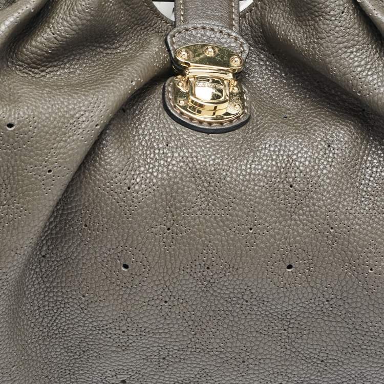 Pre Owned Louis Vuitton Grey Monogram Mahina Leather Surya XL Bag