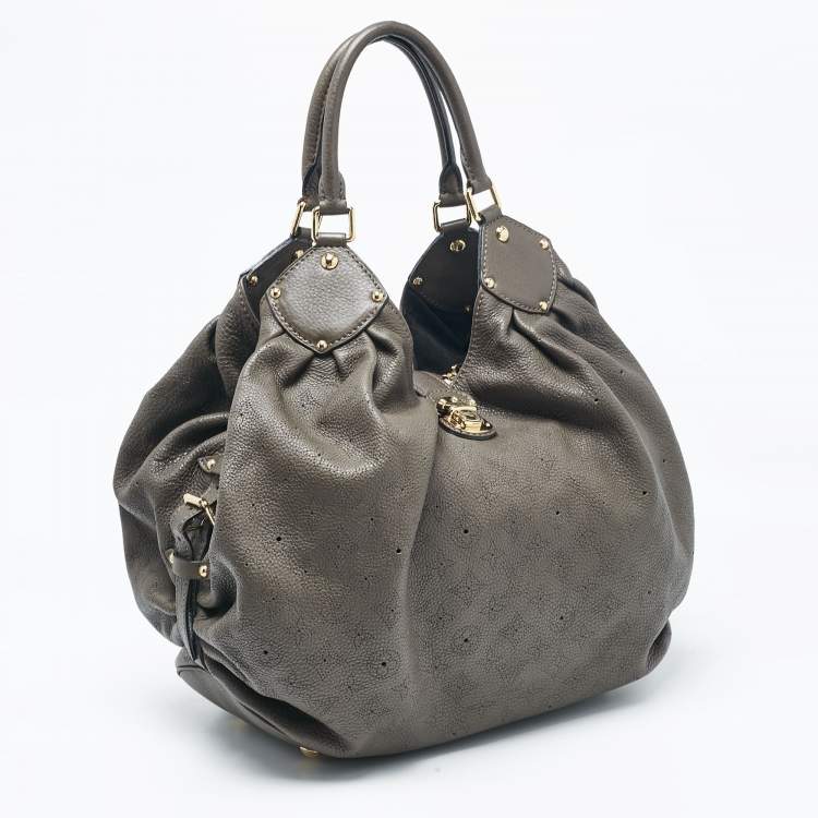 Pre Owned Louis Vuitton Grey Monogram Mahina Leather Surya XL Bag