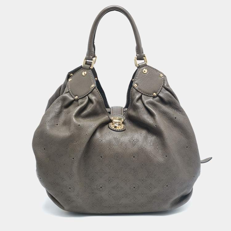 Pre Owned Louis Vuitton Grey Monogram Mahina Leather Surya XL Bag
