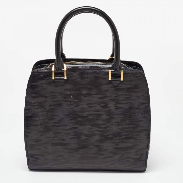 Pre Owned Louis Vuitton Black Epi Leather Pont Neuf PM Bag