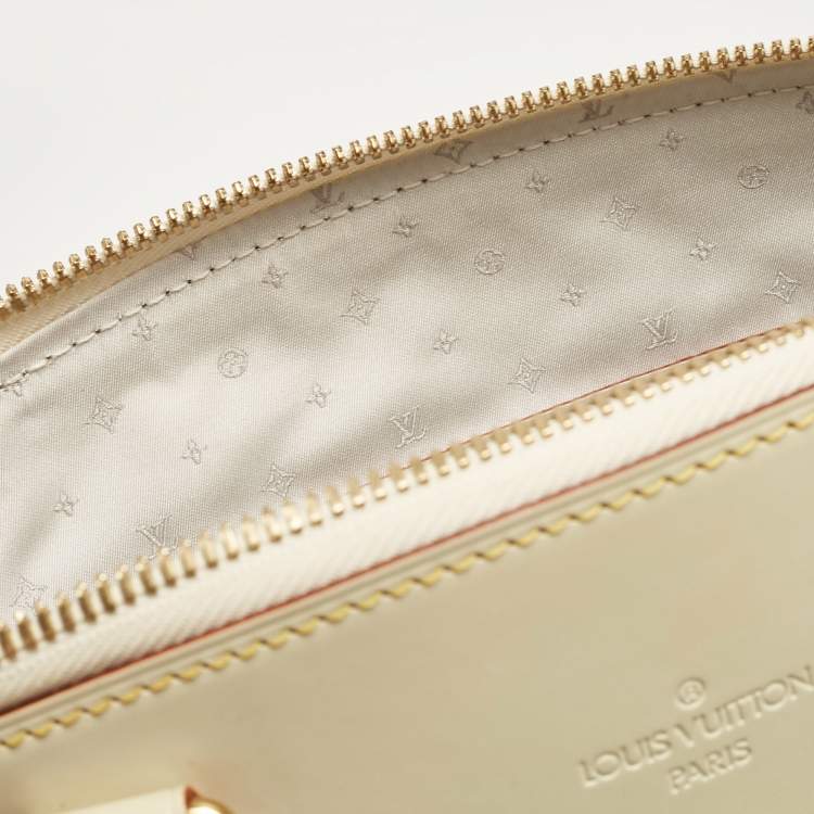 Pre Owned Louis Vuitton Cream Suhali Leather Lockit PM Bag