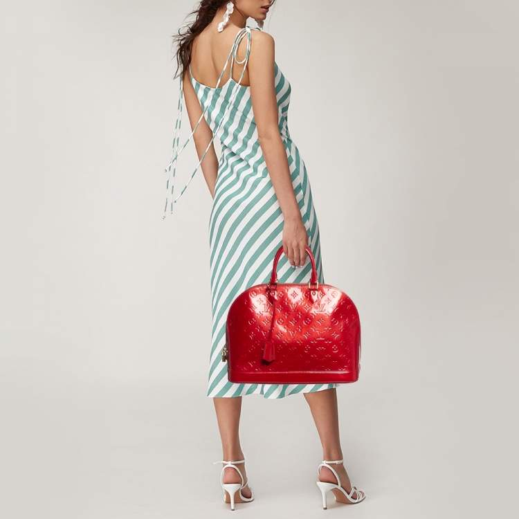 Pre Owned Louis Vuitton Pomme D’amour Monogram Vernis Alma GM Bag