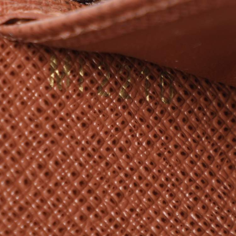Pre Owned Louis Vuitton Monogram Canvas Zippy Wallet