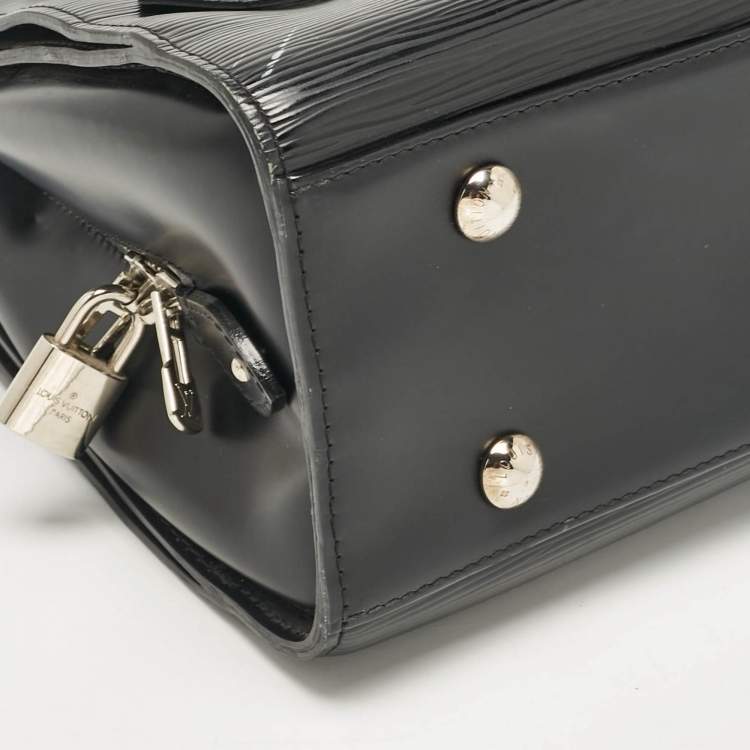 Pre Owned Louis Vuitton Black Epi Leather Pont Neuf GM Bag