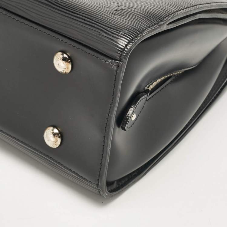 Pre Owned Louis Vuitton Black Epi Leather Pont Neuf GM Bag