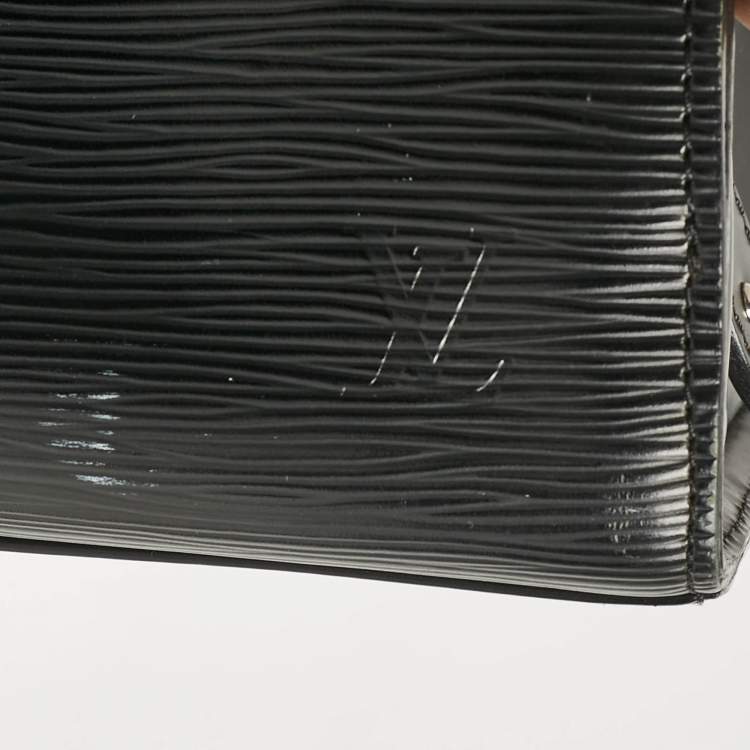 Pre Owned Louis Vuitton Black Epi Leather Pont Neuf GM Bag