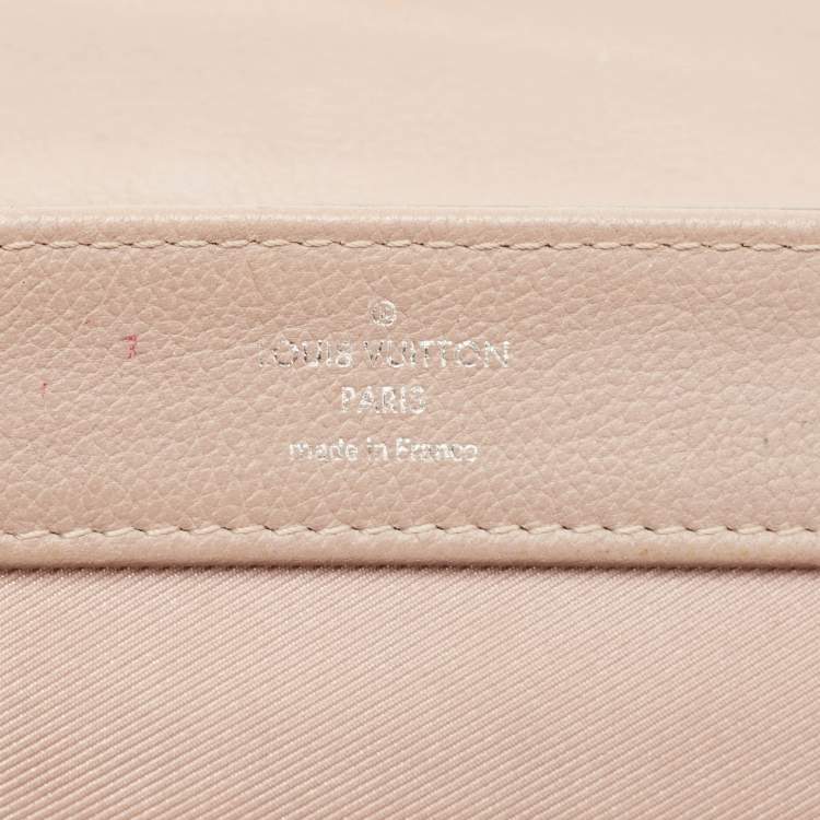 Pre Owned Louis Vuitton Beige Leather Lockme II BB Bag