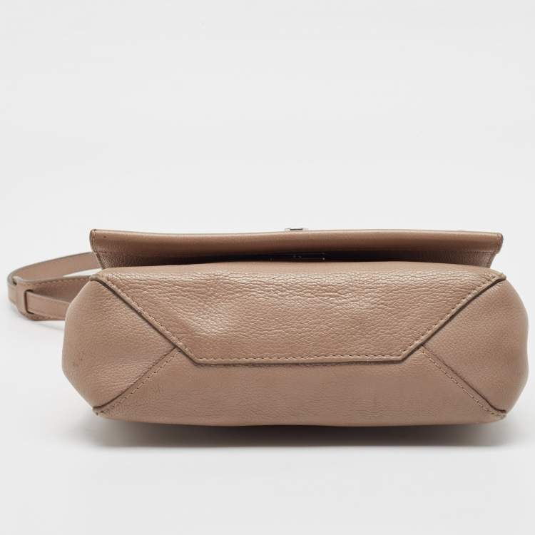 Pre Owned Louis Vuitton Beige Leather Lockme II BB Bag