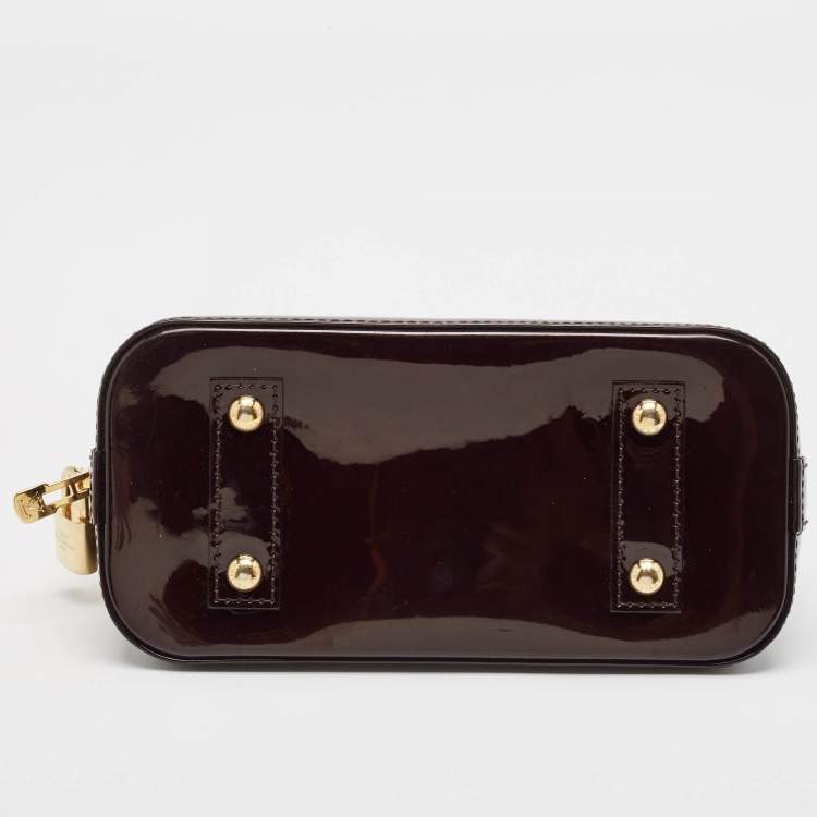 مملوكة مسبقًا Louis Vuitton Amarante Monogram Vernis Alma BB Bag