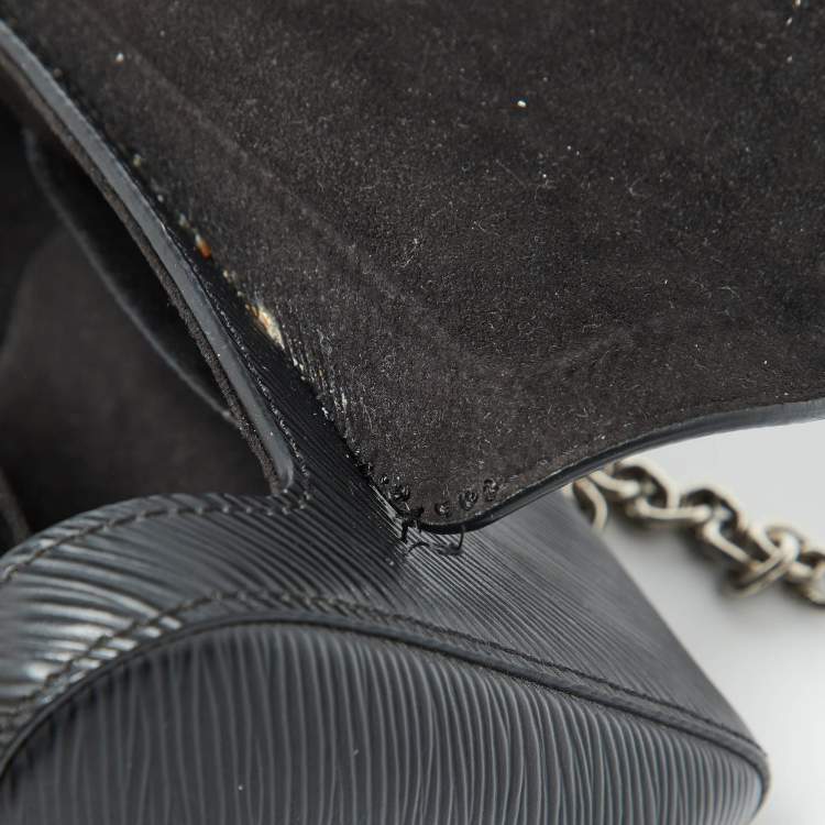 Pre Owned Louis Vuitton Black Epi Leather Twist PM Bag