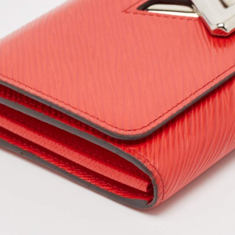 Pre Owned Louis Vuitton Coquelicot Epi Leather Twist Wallet